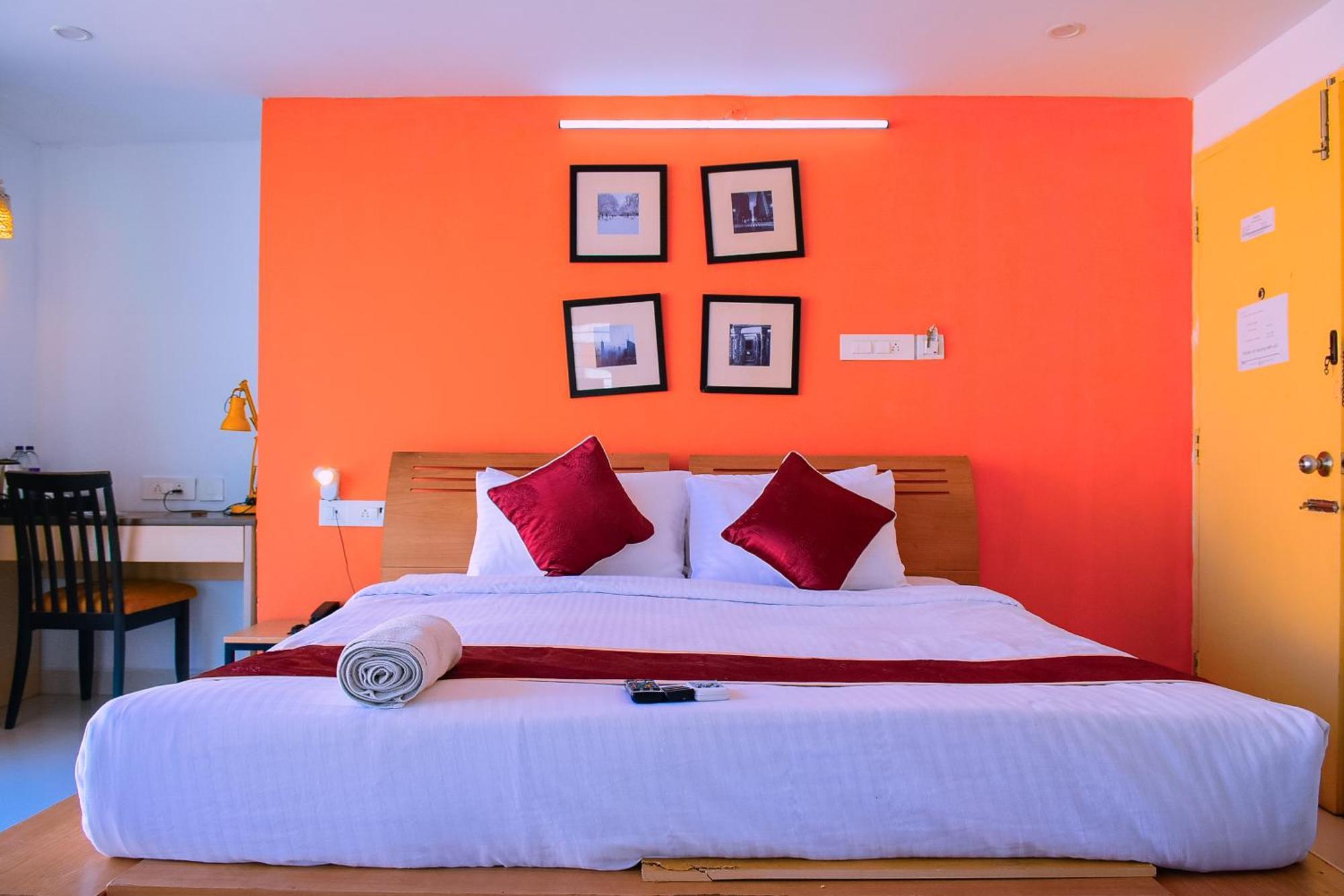 Naksha Tree Hotels- Ramapuram Chennai Exterior foto