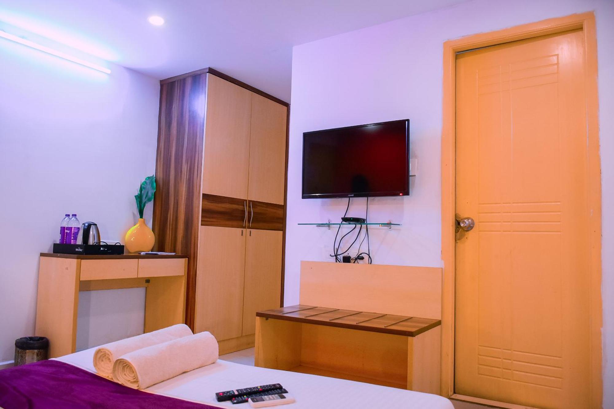 Naksha Tree Hotels- Ramapuram Chennai Exterior foto